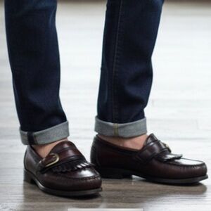 Cole Haan men’s pinch buckle loafers size 9 D